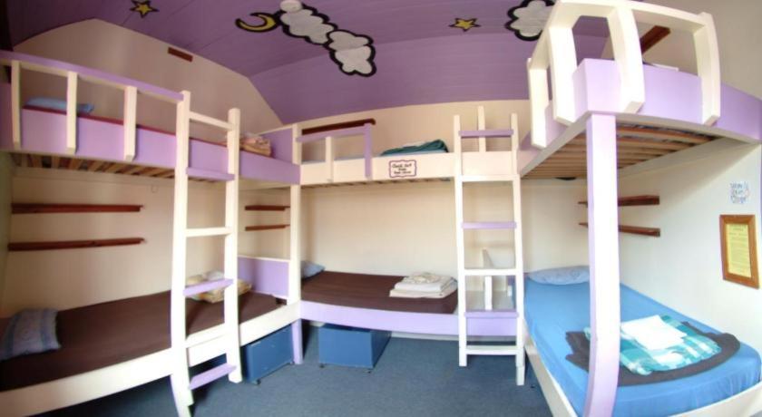 Stables Lodge Backpackers Napier Exterior photo